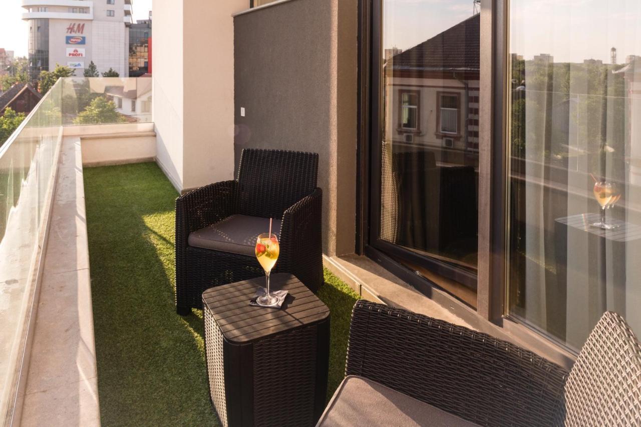 Lira Holiday Apartments Satu Mare Luaran gambar