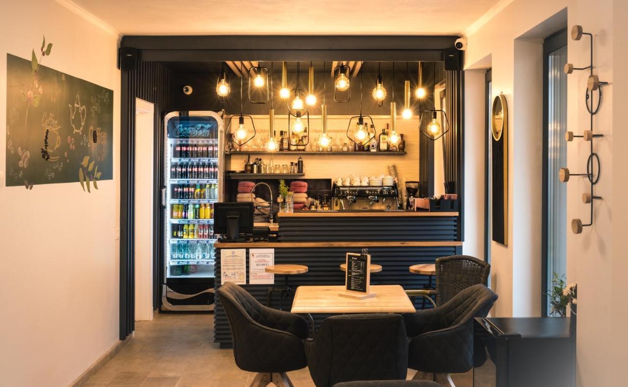 Lira Holiday Apartments Satu Mare Luaran gambar